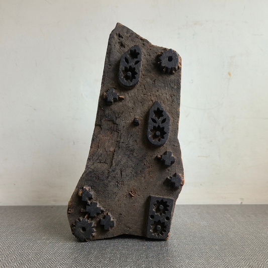 Niche Wooden Block – Stylish Wall Décor