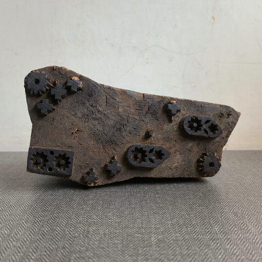 Niche Wooden Block – Stylish Wall Décor