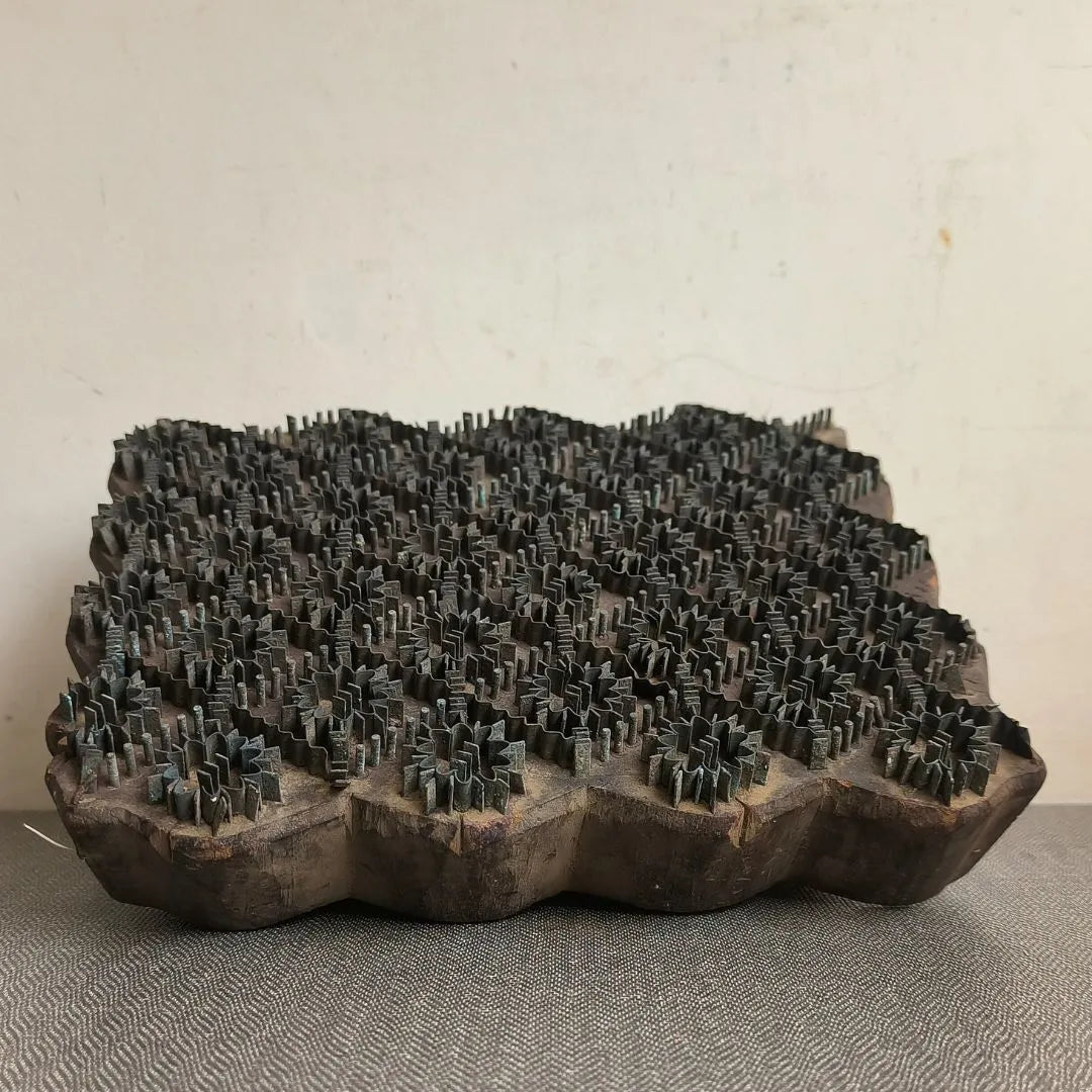 Timeless Wooden Block – Elegant & Minimalistic Décor