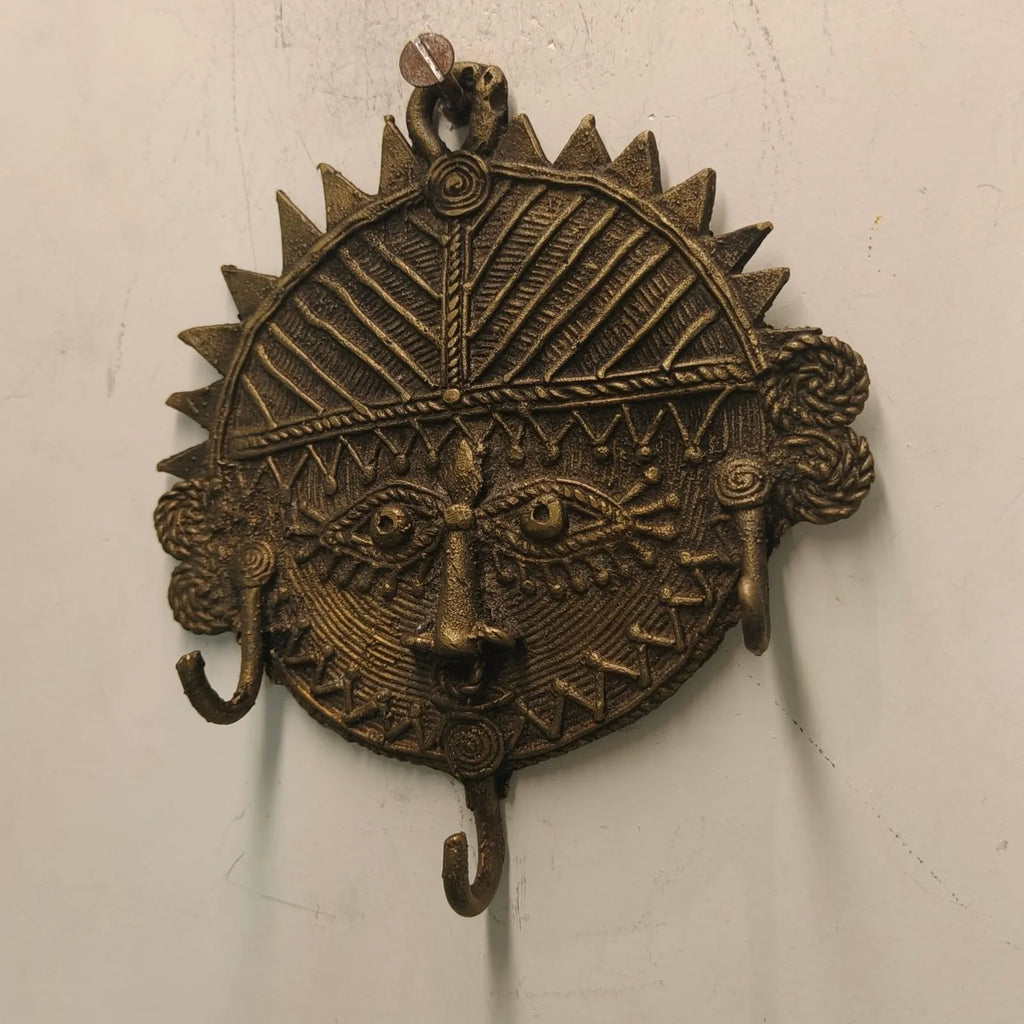 Dhokra Craft Circular Face Key Hanger