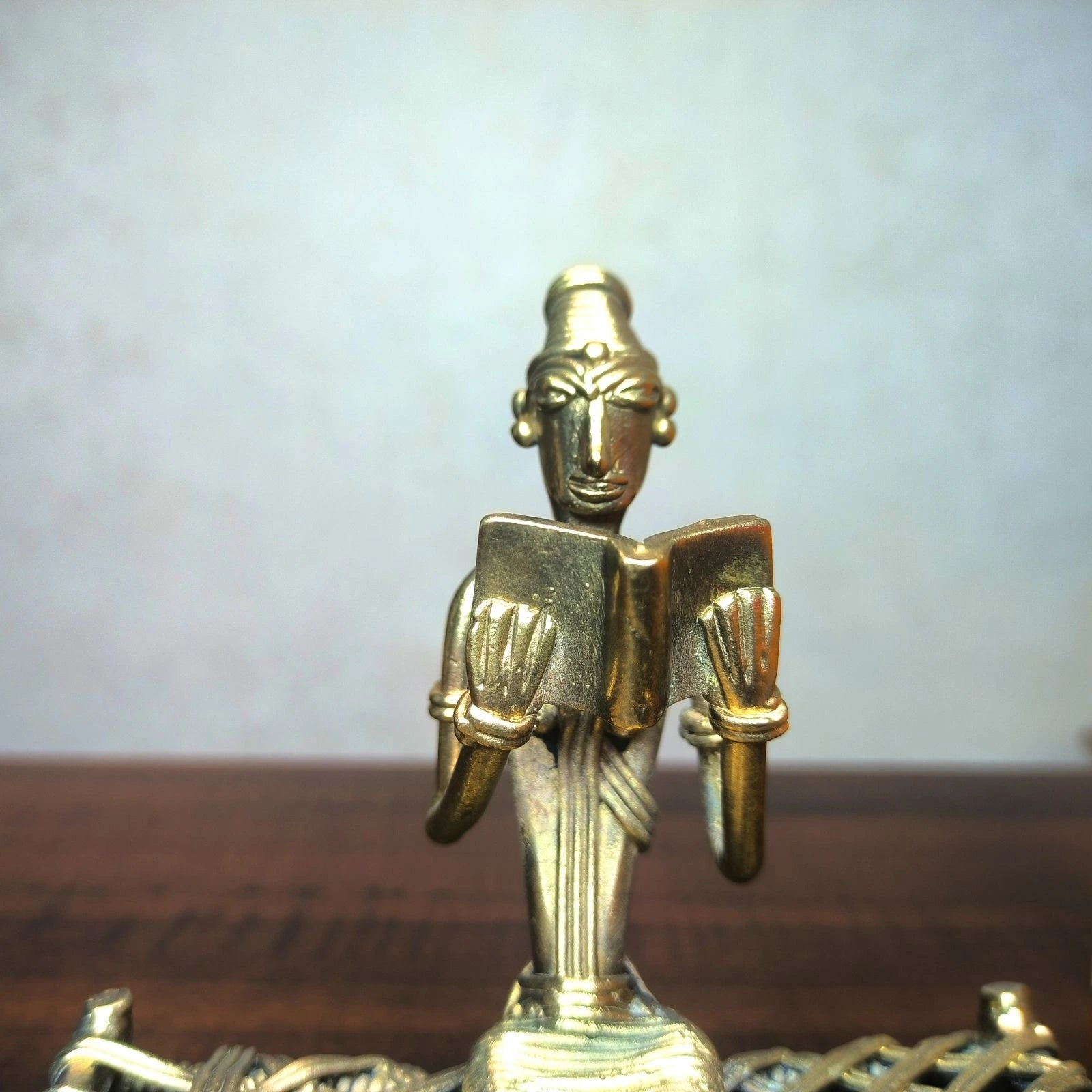 Dhokra Tribal Lady Reading Book on Cot Handmade Home Decor