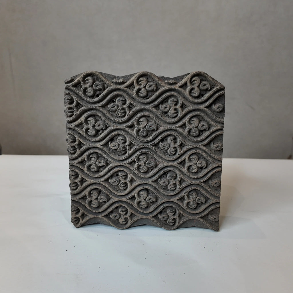 Vintage Hand-Carved Wooden Printing Block – Trefoil Wave Lattice
