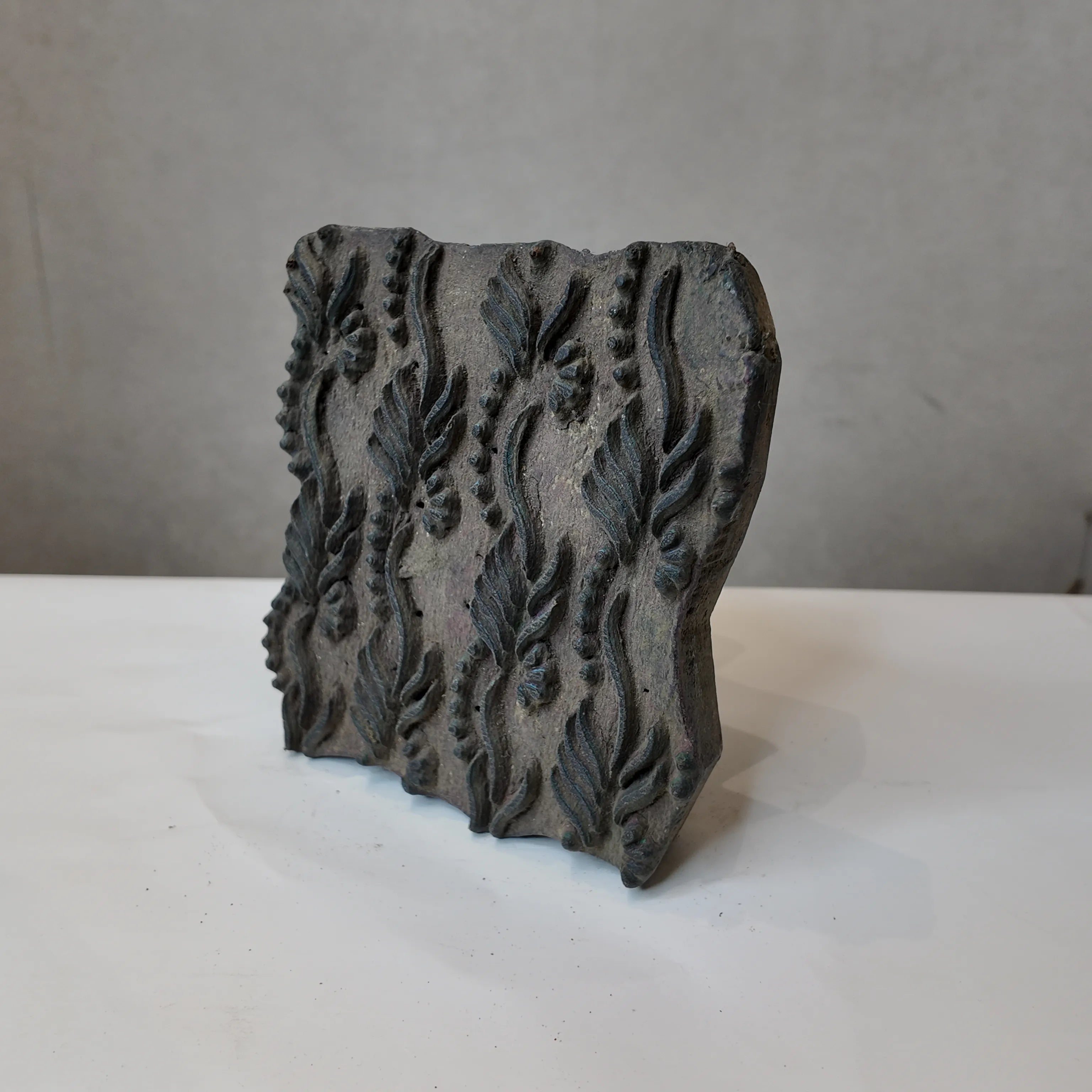 Vintage Hand-Carved Wooden Printing Block – Flame Leaf Vine