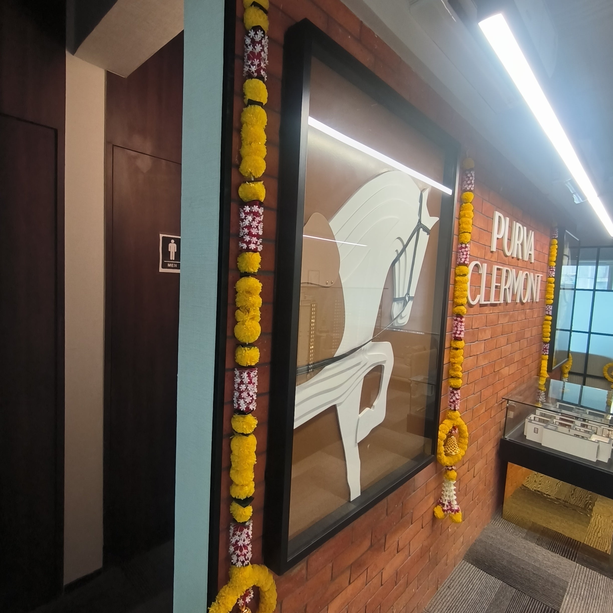 Horse 3D MDF Wall Art – Contemporary Minimalist Decor