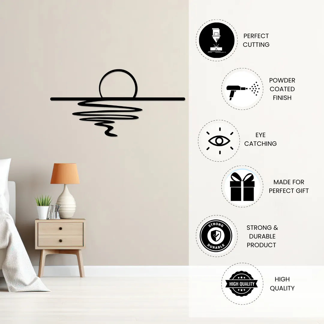 Back hanger slot for easy mounting on metal wall art