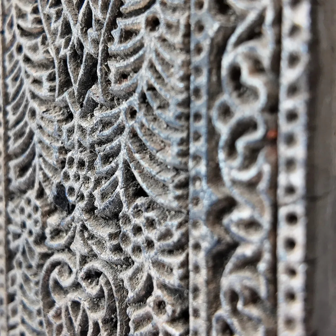 Vintage Hand-Carved Wooden Printing Block – Mirrored Floral Paisley & Scrolling Vine Border