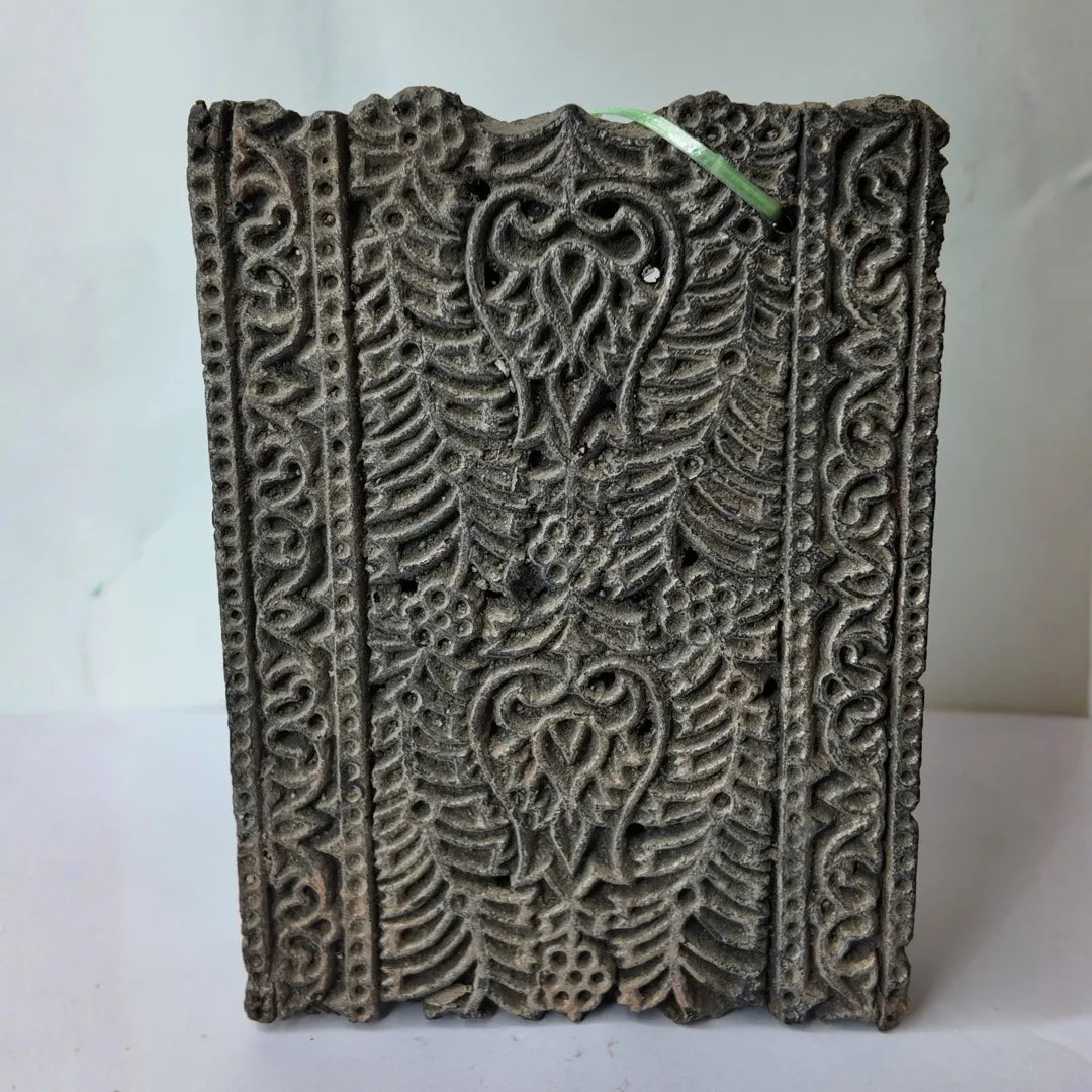 Vintage Hand-Carved Wooden Printing Block – Mirrored Floral Paisley & Scrolling Vine Border